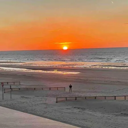 In Nieuwpoort By The Seafront Lejlighed Koksijde