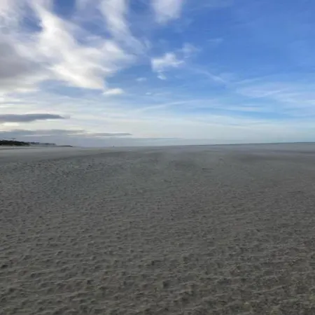 In Nieuwpoort By The Seafront Koksijde
